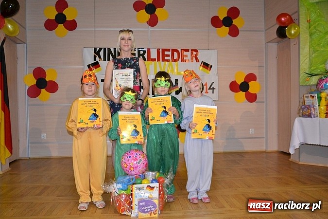 Zdjęcie w galerii na portalu naszraciborz.pl: W Tworkowie odbył się Kinderliederfestival wiadomości z regionu