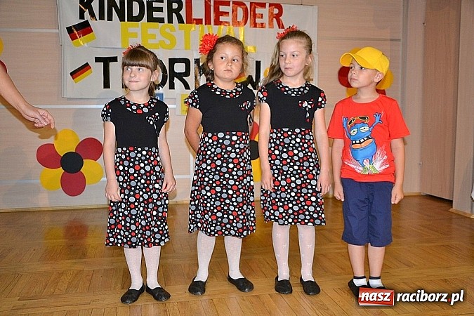 Zdjęcie w galerii na portalu naszraciborz.pl: W Tworkowie odbył się Kinderliederfestival wiadomości z regionu