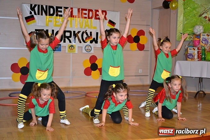 Zdjęcie w galerii na portalu naszraciborz.pl: W Tworkowie odbył się Kinderliederfestival wiadomości z regionu