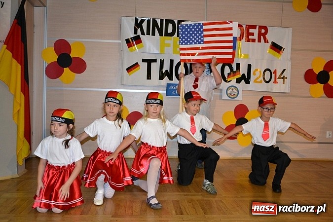 Zdjęcie w galerii na portalu naszraciborz.pl: W Tworkowie odbył się Kinderliederfestival wiadomości z regionu