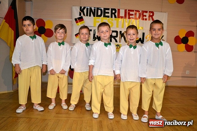 Zdjęcie w galerii na portalu naszraciborz.pl: W Tworkowie odbył się Kinderliederfestival wiadomości z regionu