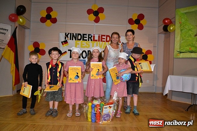 Zdjęcie w galerii na portalu naszraciborz.pl: W Tworkowie odbył się Kinderliederfestival wiadomości z regionu