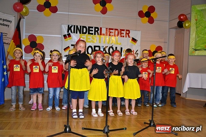 Zdjęcie w galerii na portalu naszraciborz.pl: W Tworkowie odbył się Kinderliederfestival wiadomości z regionu