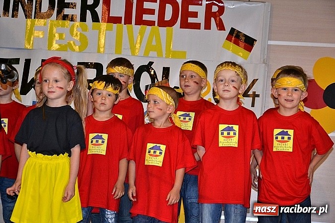 Zdjęcie w galerii na portalu naszraciborz.pl: W Tworkowie odbył się Kinderliederfestival wiadomości z regionu