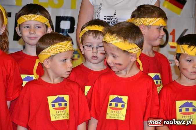 Zdjęcie w galerii na portalu naszraciborz.pl: W Tworkowie odbył się Kinderliederfestival wiadomości z regionu