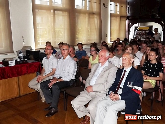 Zdjęcie w galerii na portalu naszraciborz.pl: Rozstrzygnięto konkurs historyczny w G5 wiadomości z regionu