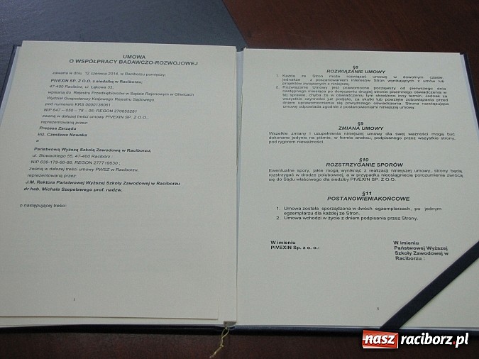 Zdjęcie w galerii na portalu naszraciborz.pl: Wykształcą studentów zawodowo. PWSZ ma umowę z firmą PIVEXIN wiadomości z regionu