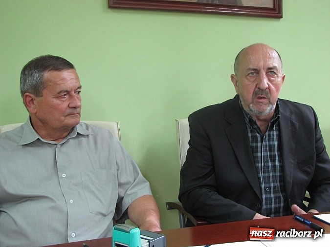 Zdjęcie w galerii na portalu naszraciborz.pl: Wykształcą studentów zawodowo. PWSZ ma umowę z firmą PIVEXIN wiadomości z regionu