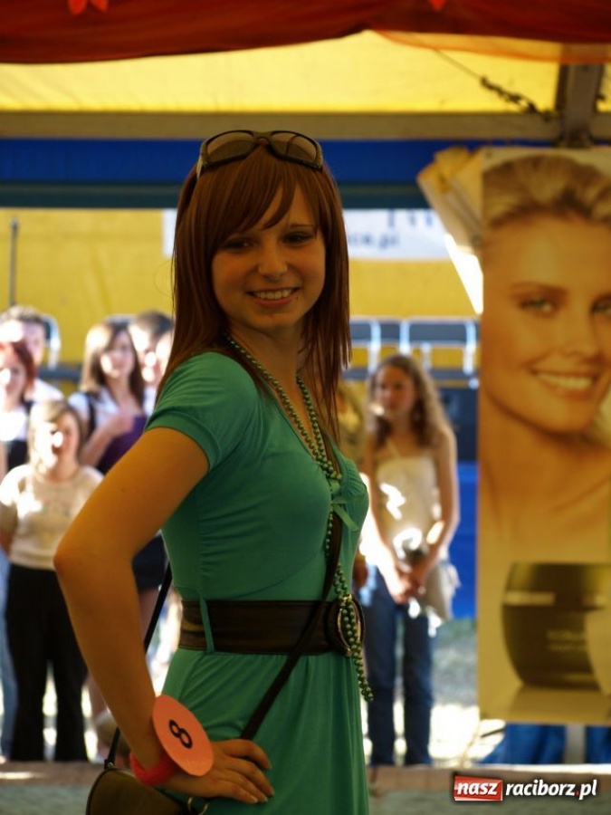 Zdjęcie w galerii na portalu naszraciborz.pl: Nowa Miss 15 z Tworkowa wiadomości z regionu
