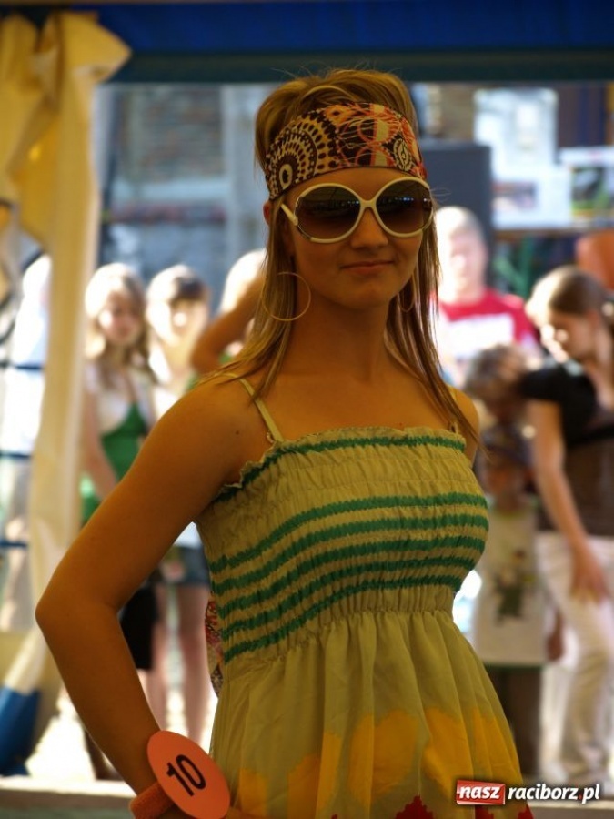 Zdjęcie w galerii na portalu naszraciborz.pl: Nowa Miss 15 z Tworkowa wiadomości z regionu