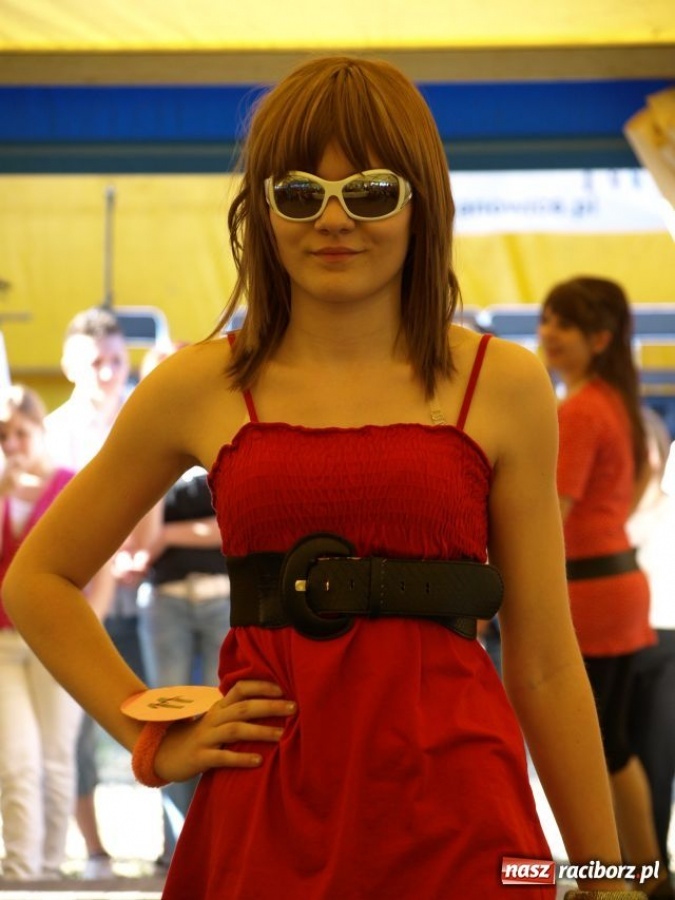 Zdjęcie w galerii na portalu naszraciborz.pl: Nowa Miss 15 z Tworkowa wiadomości z regionu