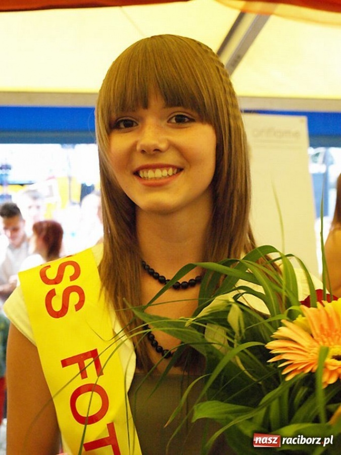 Zdjęcie w galerii na portalu naszraciborz.pl: Nowa Miss 15 z Tworkowa wiadomości z regionu