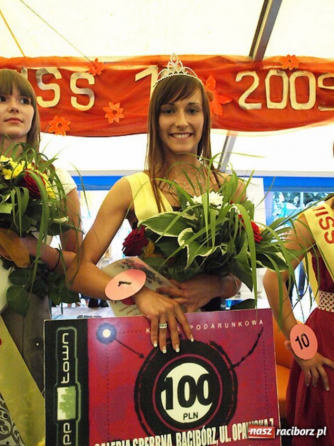 Zdjęcie w galerii na portalu naszraciborz.pl: Nowa Miss 15 z Tworkowa wiadomości z regionu