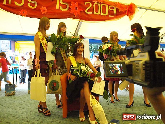 Zdjęcie w galerii na portalu naszraciborz.pl: Nowa Miss 15 z Tworkowa wiadomości z regionu