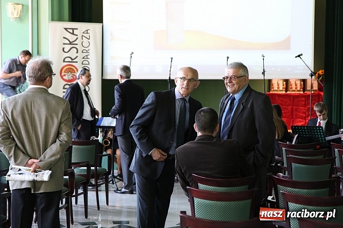 Zdjęcie w galerii na portalu naszraciborz.pl: Filary Ziemi Raciborskiej: znamy już laureat&oacute;w sz&oacute;stej edycji konkursu wiadomości z regionu