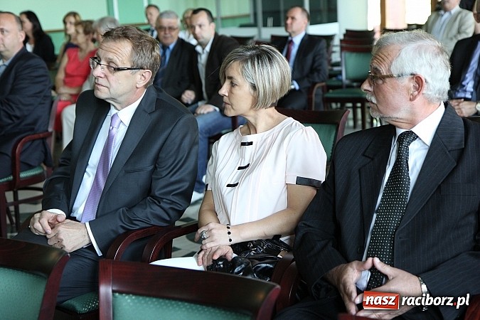 Zdjęcie w galerii na portalu naszraciborz.pl: Filary Ziemi Raciborskiej: znamy już laureat&oacute;w sz&oacute;stej edycji konkursu wiadomości z regionu