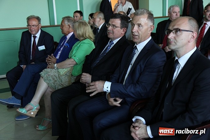 Zdjęcie w galerii na portalu naszraciborz.pl: Filary Ziemi Raciborskiej: znamy już laureat&oacute;w sz&oacute;stej edycji konkursu wiadomości z regionu