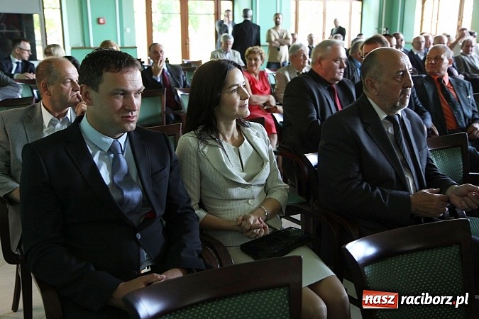 Zdjęcie w galerii na portalu naszraciborz.pl: Filary Ziemi Raciborskiej: znamy już laureat&oacute;w sz&oacute;stej edycji konkursu wiadomości z regionu