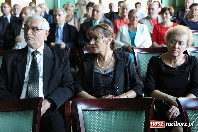 Zdjęcie w galerii na portalu naszraciborz.pl: Filary Ziemi Raciborskiej: znamy już laureat&oacute;w sz&oacute;stej edycji konkursu wiadomości z regionu