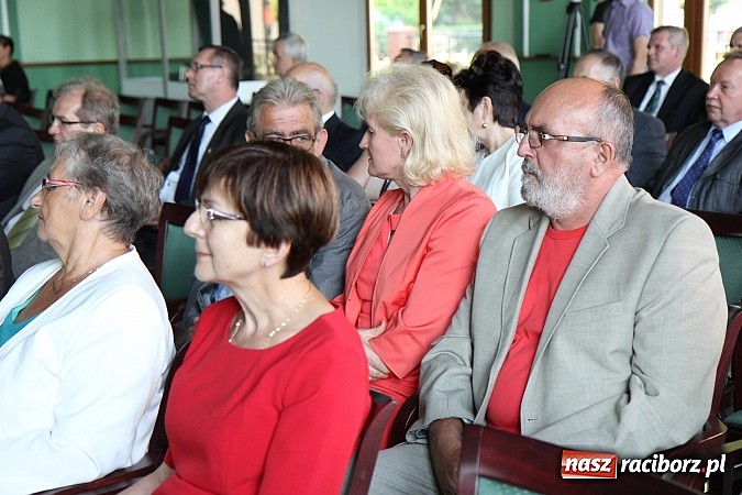 Zdjęcie w galerii na portalu naszraciborz.pl: Filary Ziemi Raciborskiej: znamy już laureat&oacute;w sz&oacute;stej edycji konkursu wiadomości z regionu