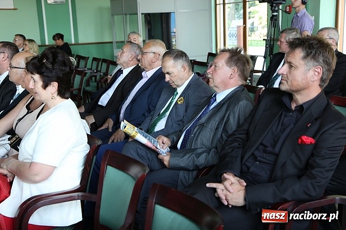 Zdjęcie w galerii na portalu naszraciborz.pl: Filary Ziemi Raciborskiej: znamy już laureat&oacute;w sz&oacute;stej edycji konkursu wiadomości z regionu