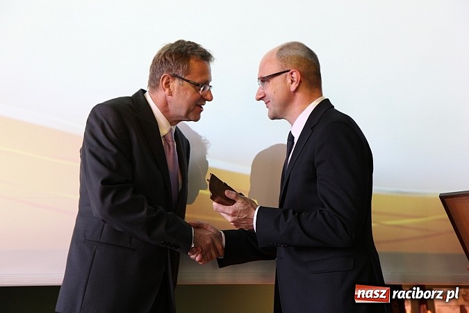 Zdjęcie w galerii na portalu naszraciborz.pl: Filary Ziemi Raciborskiej: znamy już laureat&oacute;w sz&oacute;stej edycji konkursu wiadomości z regionu