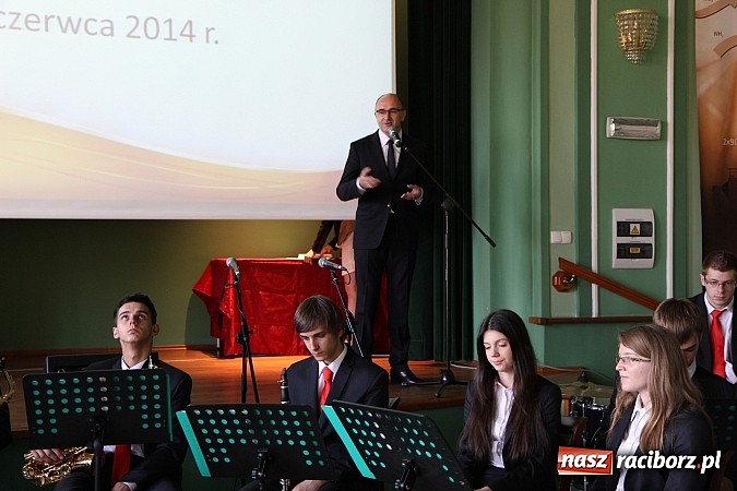 Zdjęcie w galerii na portalu naszraciborz.pl: Filary Ziemi Raciborskiej: znamy już laureat&oacute;w sz&oacute;stej edycji konkursu wiadomości z regionu