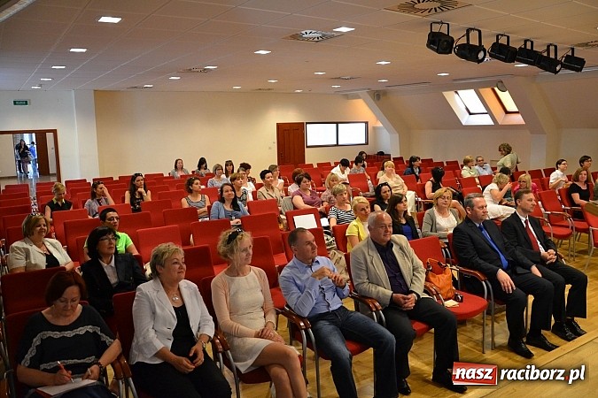 Zdjęcie w galerii na portalu naszraciborz.pl: Wczesne wykrywanie zaburzeń słuchu u dzieci tematem konferencji na zamku wiadomości z regionu