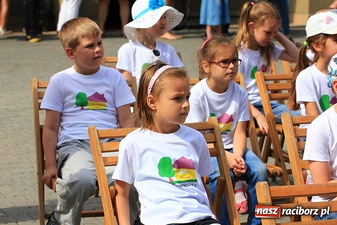 Zdjęcie w galerii na portalu naszraciborz.pl: Piknik ekologiczny dla najmłodszych wiadomości z regionu