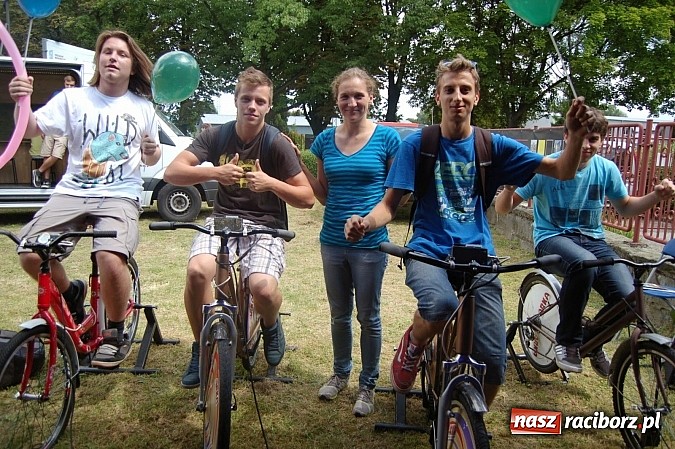 Zdjęcie w galerii na portalu naszraciborz.pl: Piknik ekologiczny dla najmłodszych wiadomości z regionu