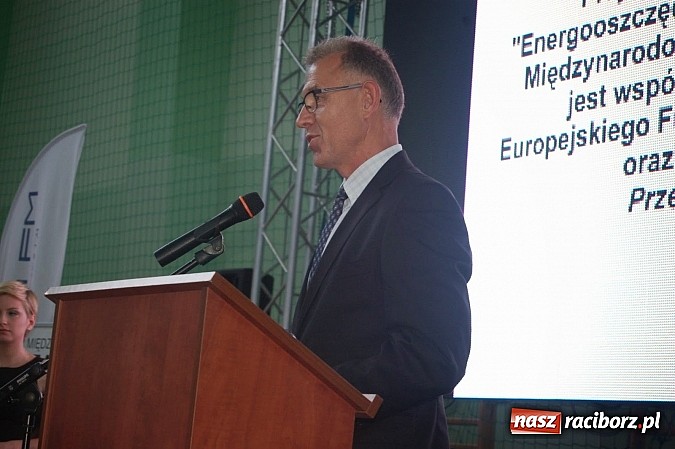 Zdjęcie w galerii na portalu naszraciborz.pl: Za nami I dzień Międzynarodowych Targów Energii Odnawialnej w Raciborzu wiadomości z regionu