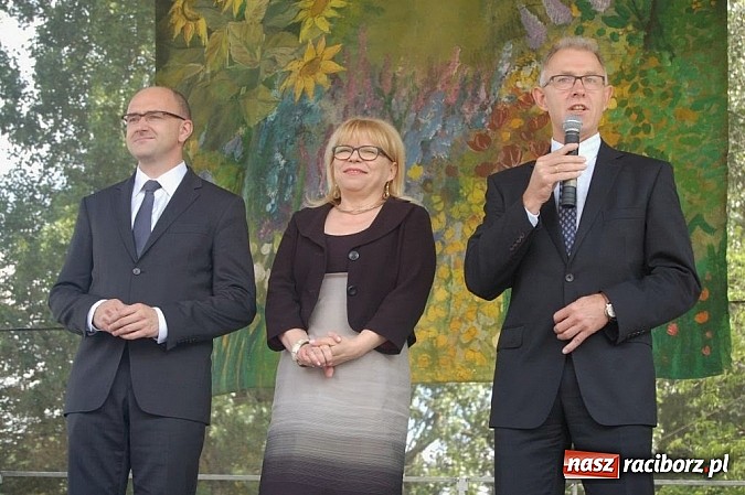 Zdjęcie w galerii na portalu naszraciborz.pl: Za nami I dzień Międzynarodowych Targów Energii Odnawialnej w Raciborzu wiadomości z regionu