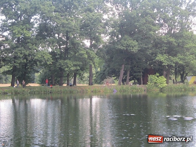 Zdjęcie w galerii na portalu naszraciborz.pl: I Mistrzostwa Polski MOW w Wędkarstwie Spławikowym przy starym opactwie wiadomości z regionu