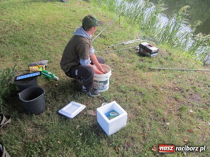 Zdjęcie w galerii na portalu naszraciborz.pl: I Mistrzostwa Polski MOW w Wędkarstwie Spławikowym przy starym opactwie wiadomości z regionu