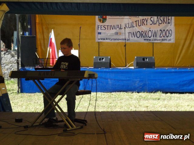 Zdjęcie w galerii na portalu naszraciborz.pl: Festiwal kultury śląskiej w Tworkowie wiadomości z regionu