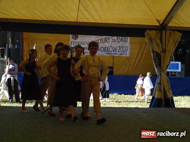 Zdjęcie w galerii na portalu naszraciborz.pl: Festiwal kultury śląskiej w Tworkowie wiadomości z regionu