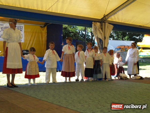 Zdjęcie w galerii na portalu naszraciborz.pl: Festiwal kultury śląskiej w Tworkowie wiadomości z regionu