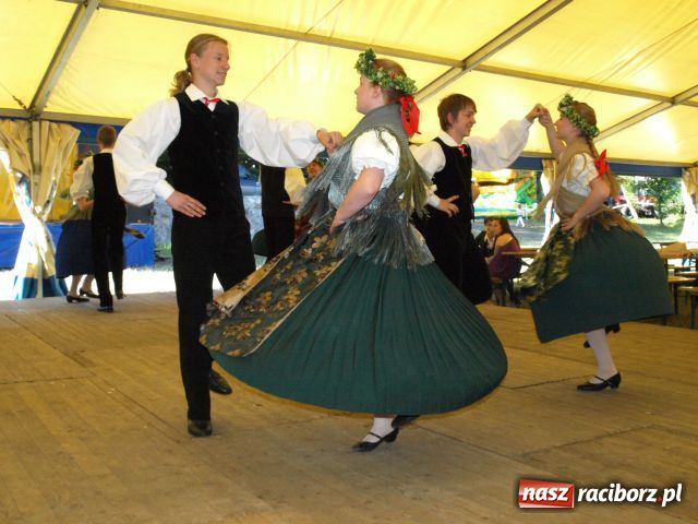 Zdjęcie w galerii na portalu naszraciborz.pl: Festiwal kultury śląskiej w Tworkowie wiadomości z regionu