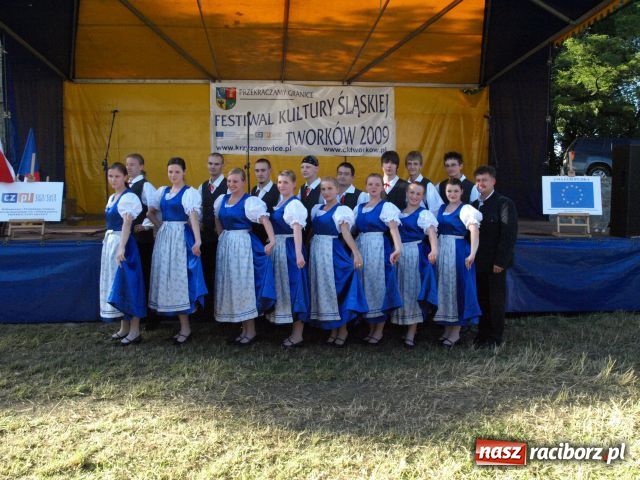 Zdjęcie w galerii na portalu naszraciborz.pl: Festiwal kultury śląskiej w Tworkowie wiadomości z regionu