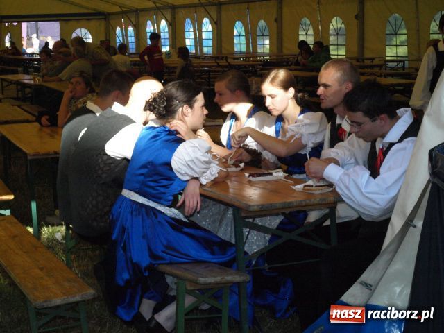 Zdjęcie w galerii na portalu naszraciborz.pl: Festiwal kultury śląskiej w Tworkowie wiadomości z regionu