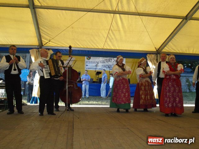 Zdjęcie w galerii na portalu naszraciborz.pl: Festiwal kultury śląskiej w Tworkowie wiadomości z regionu