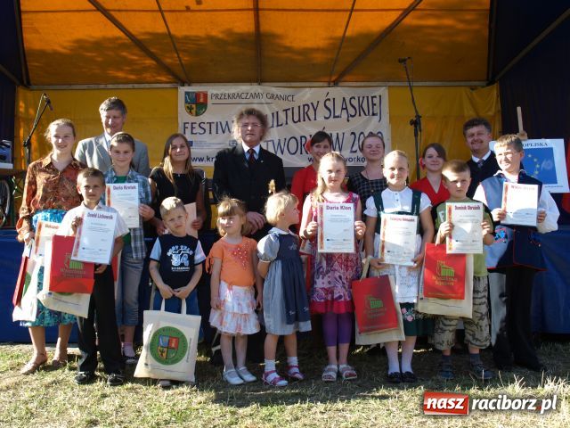Zdjęcie w galerii na portalu naszraciborz.pl: Festiwal kultury śląskiej w Tworkowie wiadomości z regionu
