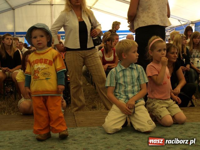 Zdjęcie w galerii na portalu naszraciborz.pl: Festiwal kultury śląskiej w Tworkowie wiadomości z regionu