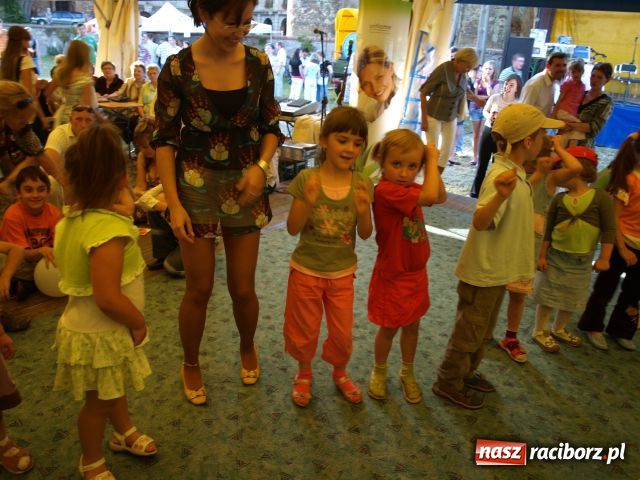 Zdjęcie w galerii na portalu naszraciborz.pl: Festiwal kultury śląskiej w Tworkowie wiadomości z regionu