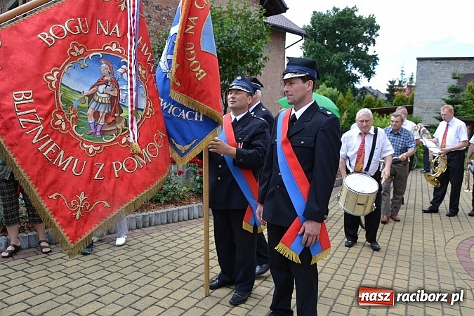 Zdjęcie w galerii na portalu naszraciborz.pl: Strażackie święto w Roszkowie. Renault wraca do służby wiadomości z regionu