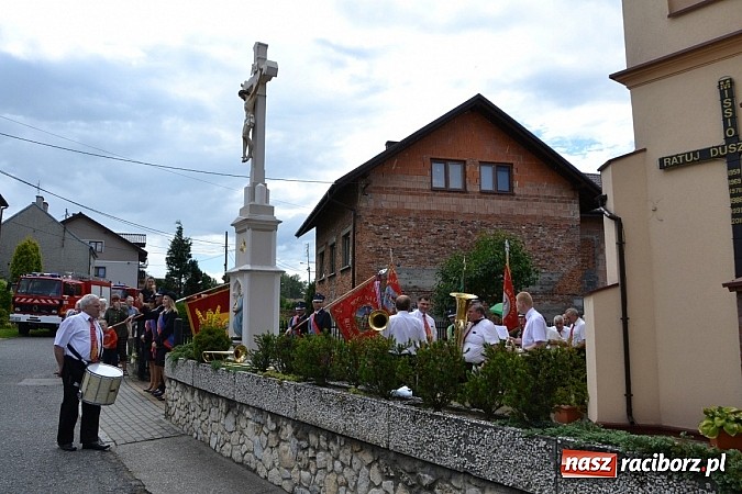 Zdjęcie w galerii na portalu naszraciborz.pl: Strażackie święto w Roszkowie. Renault wraca do służby wiadomości z regionu