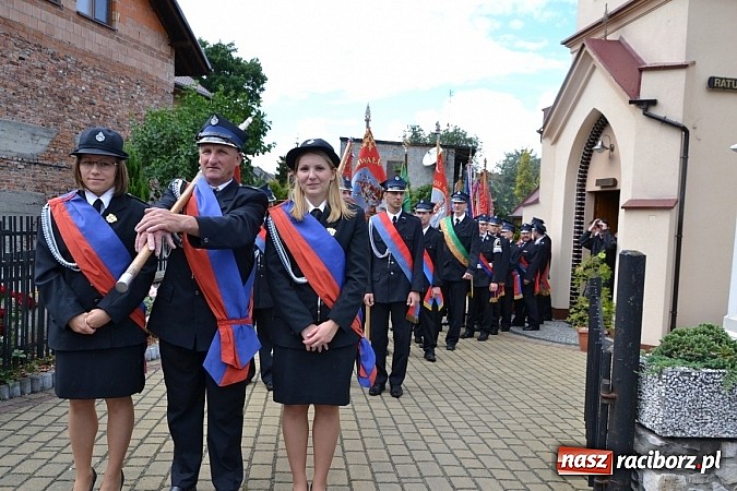 Zdjęcie w galerii na portalu naszraciborz.pl: Strażackie święto w Roszkowie. Renault wraca do służby wiadomości z regionu