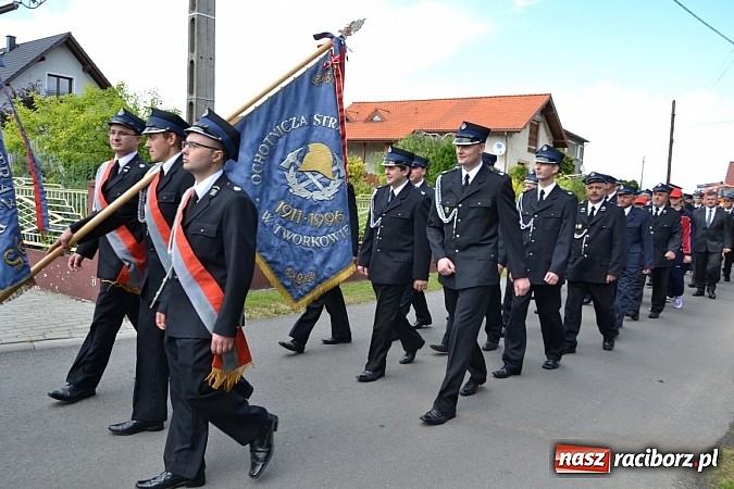 Zdjęcie w galerii na portalu naszraciborz.pl: Strażackie święto w Roszkowie. Renault wraca do służby wiadomości z regionu