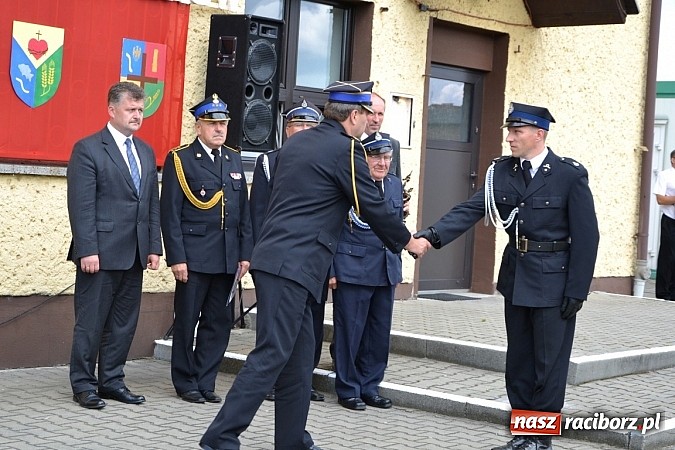 Zdjęcie w galerii na portalu naszraciborz.pl: Strażackie święto w Roszkowie. Renault wraca do służby wiadomości z regionu