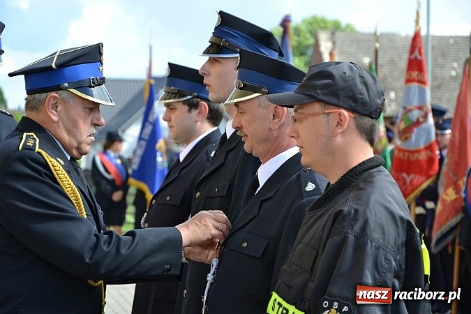 Zdjęcie w galerii na portalu naszraciborz.pl: Strażackie święto w Roszkowie. Renault wraca do służby wiadomości z regionu
